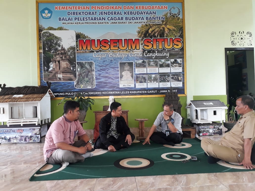 Belajar Dari Nilai-nilai Keluhuran Masyarakat Adat Kampung Pulo di Garut